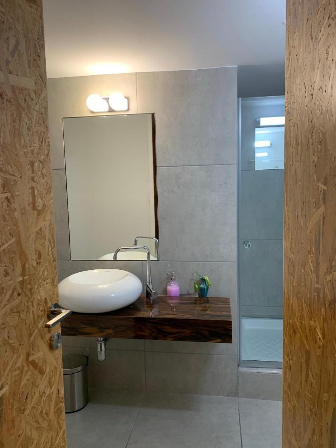 Strovolos Value Suites Екстер'єр фото