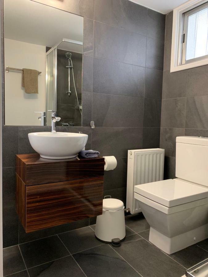 Strovolos Value Suites Екстер'єр фото